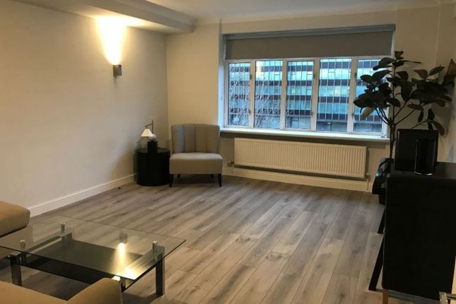 Flat to rent in Euston Road, London