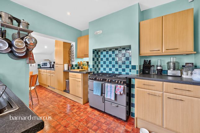 405, Oakleigh Road North, London photo 4