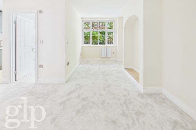 Flat 3, Bevan House, London photo 3