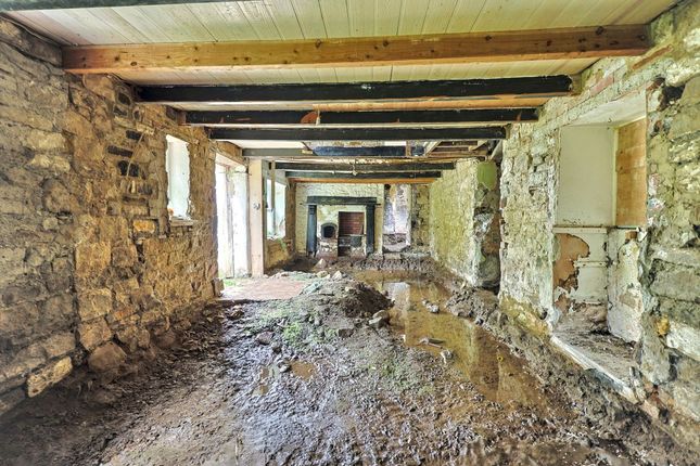 Cwm Grenig Cottage, Ammanford photo 3