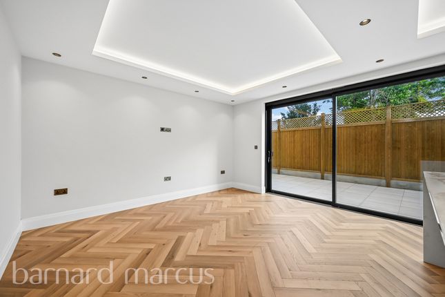 Flat 2, 1B, Hazlewood Avenue, Morden photo 4