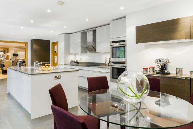 Detached house for sale in White Lodge Close, Off The Bishops Avenue, London