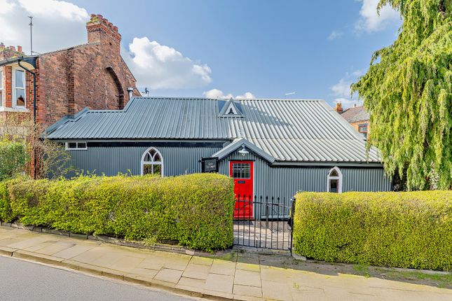 2-bed house on Little Tin Chapel,, Whipcord Lane, Cheshire, £495,000