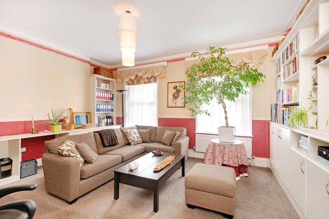 Flat for sale in Clifton Road, Little Venice, London