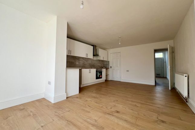 4 Market Place, Barnsley photo 4