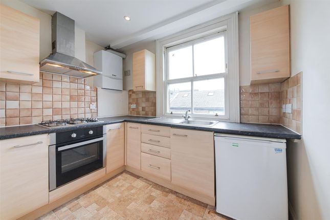 Flat to rent in Acton Street, London