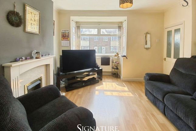 15 Leyland Road, Leicester photo 3