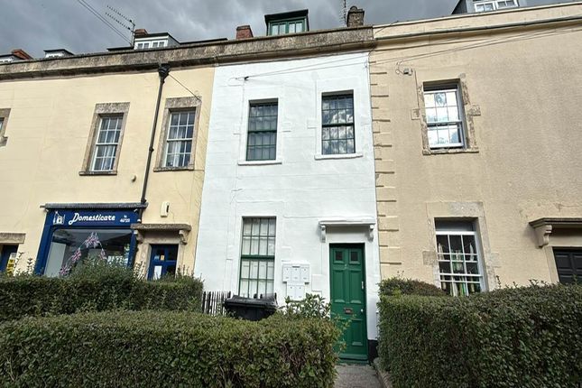 Studio flat on 22 Keyford, Frome Somerset, £795/mo