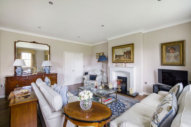 Flat for sale in The Courtyard, Holwood Estate, Keston, Kent