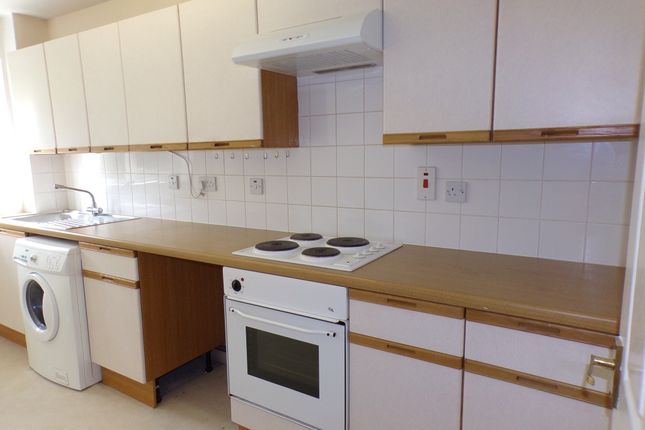 Flat 8, Stanford-le-Hope photo 2