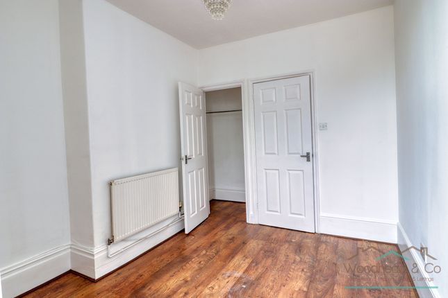 74A, Rushden photo 5