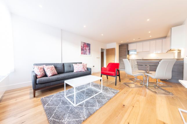 Thumbnail Flat to rent in 2 Aurora Point, Plough Way, London