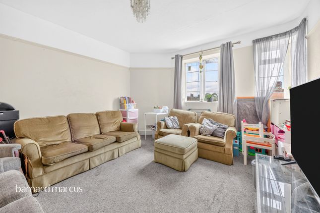49, Warwick Gardens, London Road, Thornton Heath photo 3