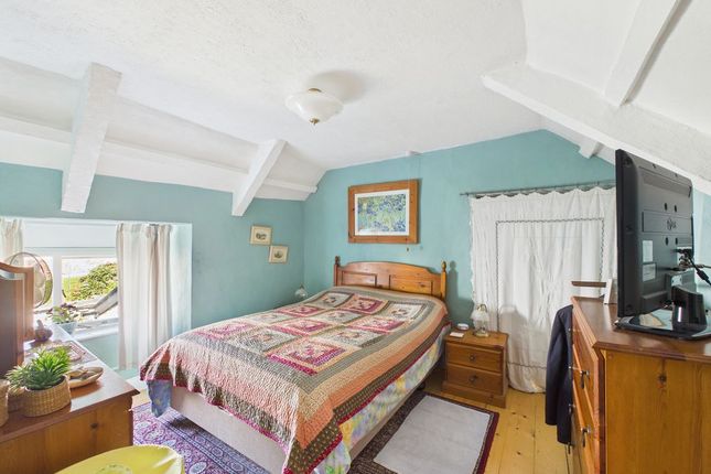 Mr Bird's Cottage, North Street, Marazion photo 3