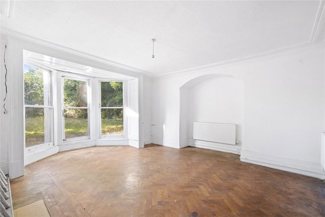 71, Beulah Hill, London photo 2