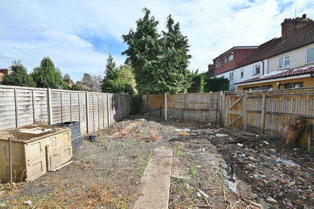9, Turner Avenue, Twickenham photo 4