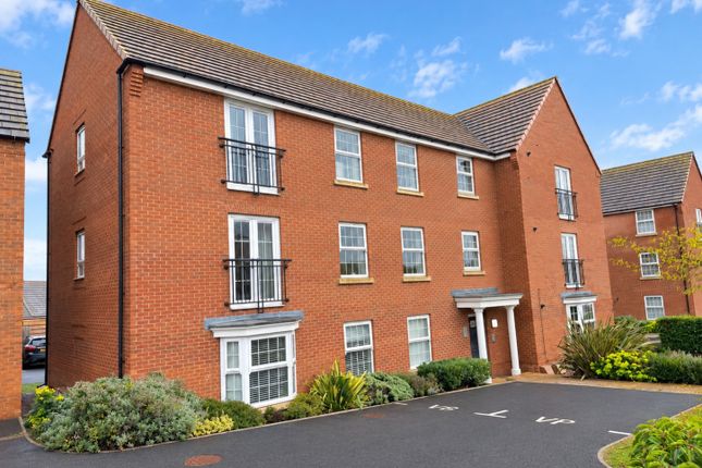 20 Penrhyn Way, Grantham photo 4