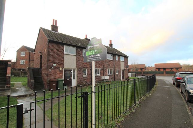 1 bed flat to rent in Parkhill Crescent, Wakefield WF1