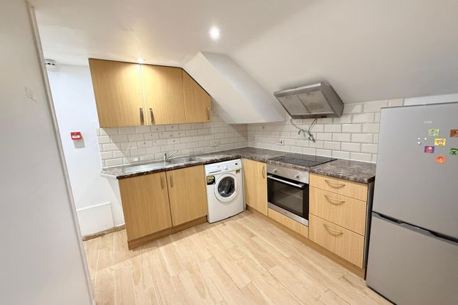 Two Double Room Close To Ilford Station- 1675 Pcm Inclusive Bills