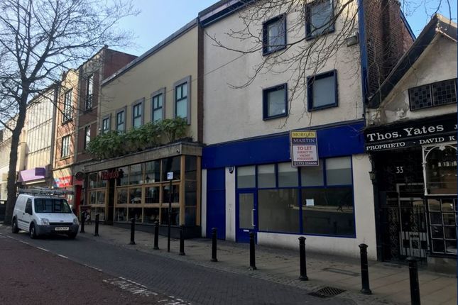 Retail premises to let in Market Place, Preston