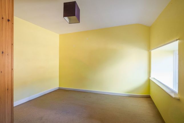 Burdett Court,28, Navigation Rise, Huddersfield photo 5