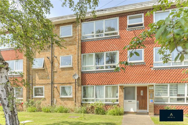 2-bed flat on Flat 12,, Margarets Court, London, £400,000