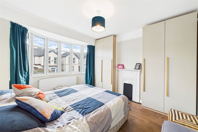 Flat 2, 44, Madrid Road, Guildford photo 3