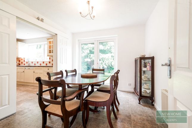 9, Midhurst Close, Cheadle photo 5