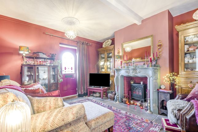Dove Cottage 4, Myrtle Place, Chepstow photo 3