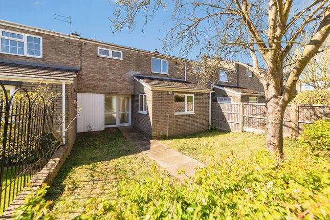 102, Grace Way, Stevenage photo 4