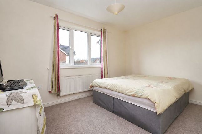28, Wainwright Avenue, Leicester photo 4