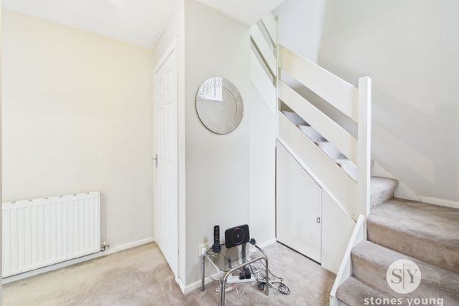 7 Shearwater Drive, Blackburn photo 2
