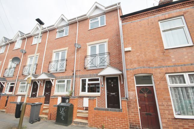 End terrace house to rent in Clifton Road, Aylestone, Leicester