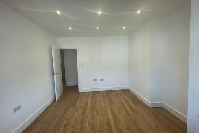 78A, Park Lane, Harrow photo 4