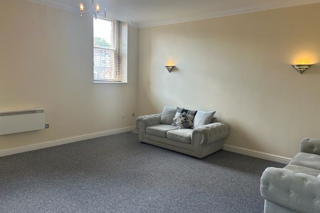 Flat for sale in Windsor Road, Barry