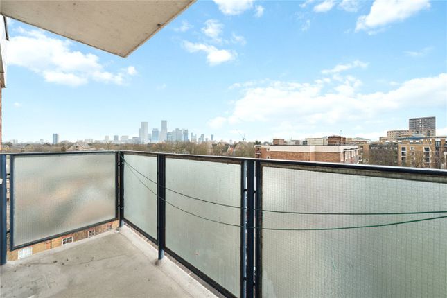 Flat for sale in Ainsty Estate, London