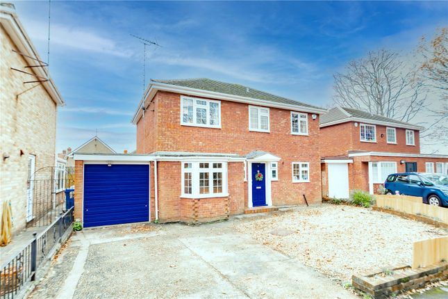 Thumbnail Detached house for sale in High View Close, Farnborough, Hampshire
