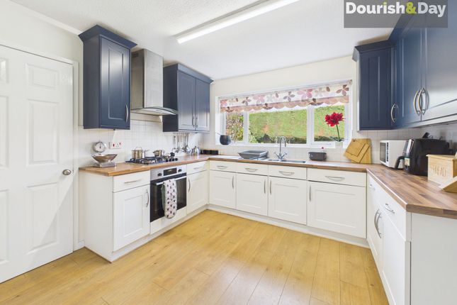 4 Knightley Road, Stafford photo 2