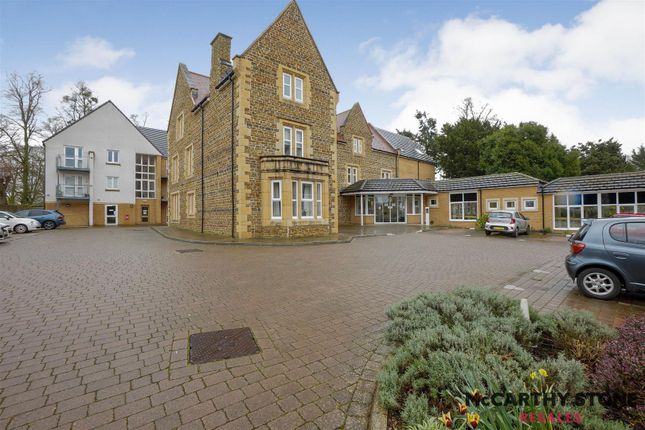 Flat for sale in Wardington Court, Welford Road, Northampton