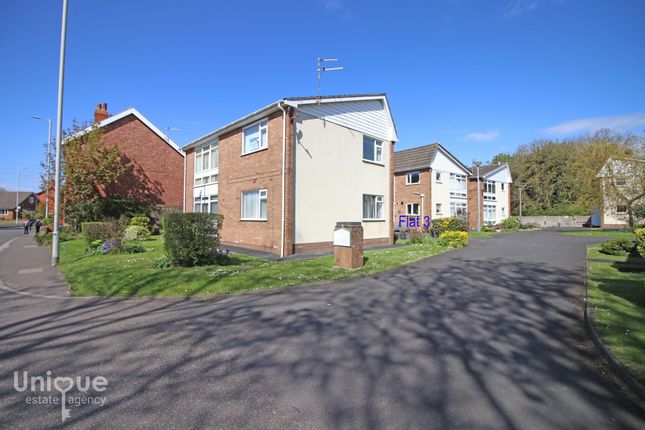 3, Lawsons Court, Thornton-Cleveleys photo 2