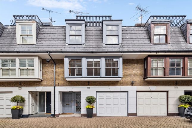 Thumbnail Property for sale in St Catherines Mews, Chelsea