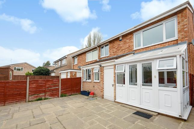 Semi-detached house to rent in Mallory Avenue, Caversham RG4