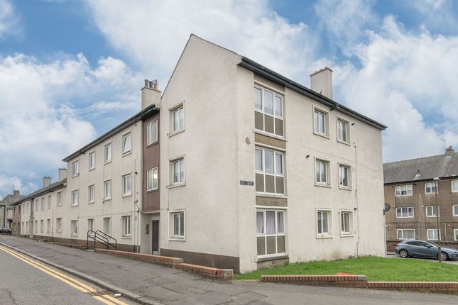 Thumbnail Flat for sale in Weaver Row, Stirling