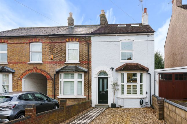 End terrace house for sale in Gordon Hill, Enfield
