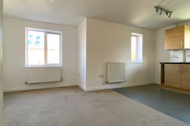 20 Lockview Court, Ebberns Road, Hemel Hempstead photo 5