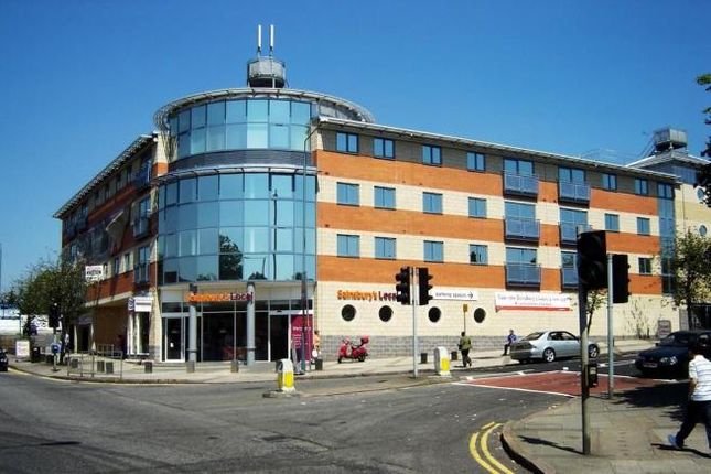 Parking/garage to rent in Bar Lane, Nottingham