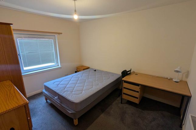 17 Brook Gardens, Dundee photo 5