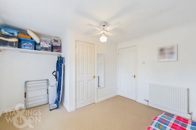 Town house for sale in Magdalen Court, Eye