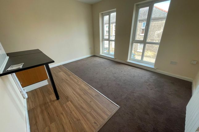 Flat 5, 51, King Street, GREAT YARMOUTH photo 2