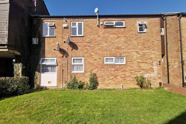 Thumbnail Flat for sale in Cobden Street, Peterborough